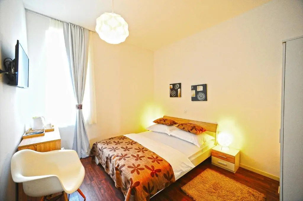 Valenti rooms