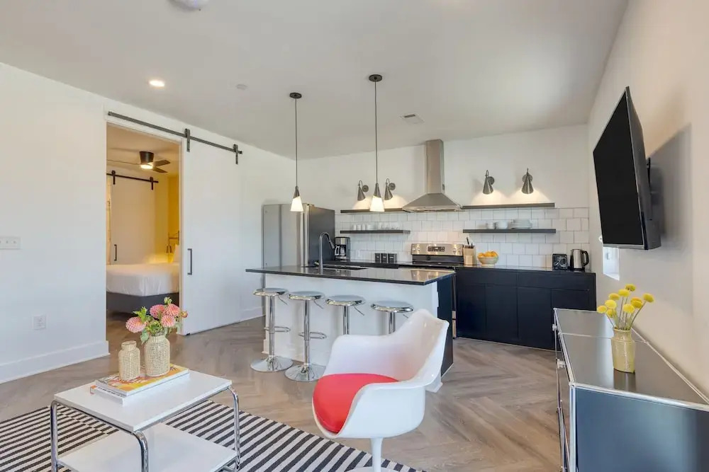 The Carter 503 by Avantstay Mins to Downtown