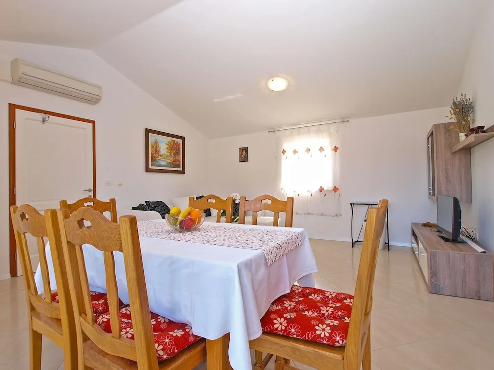 Apartment 1307