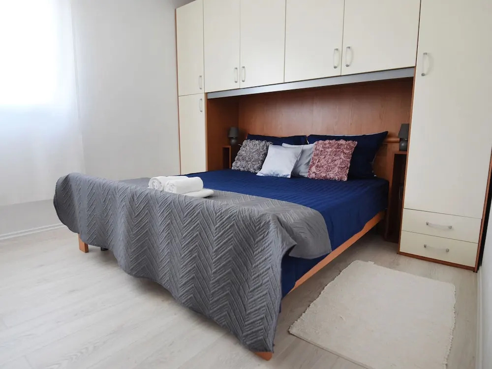 Scenic Apartment in Maslenica With Terrace