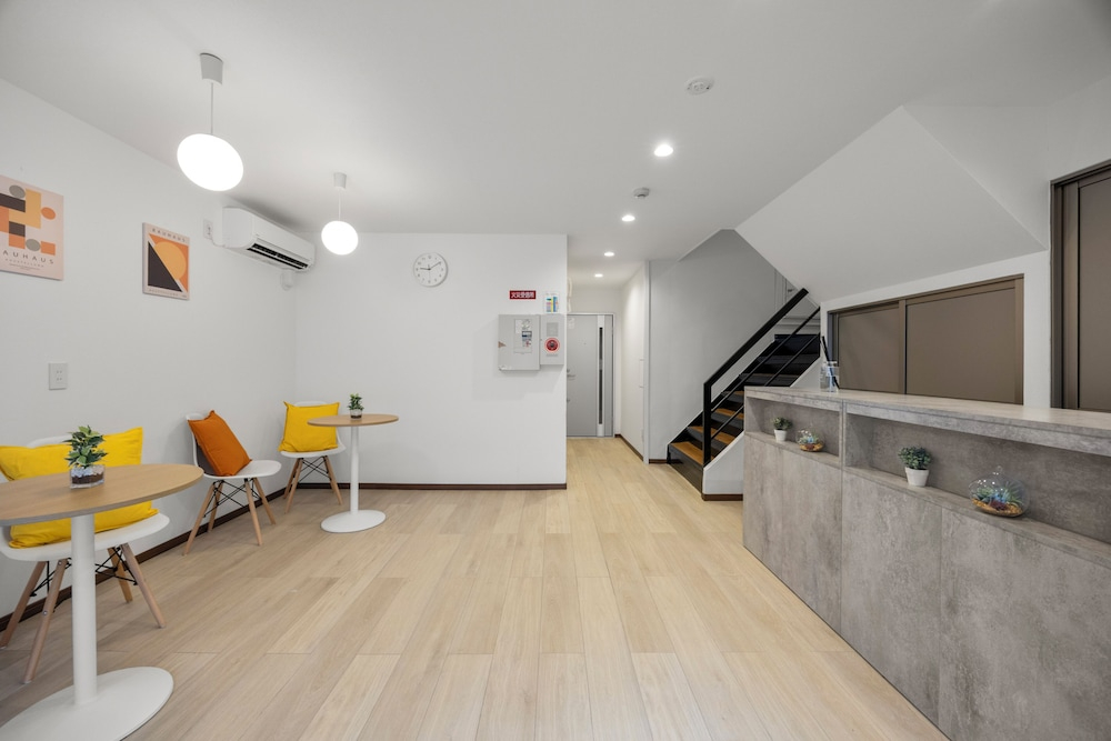 Smart Stay Inn