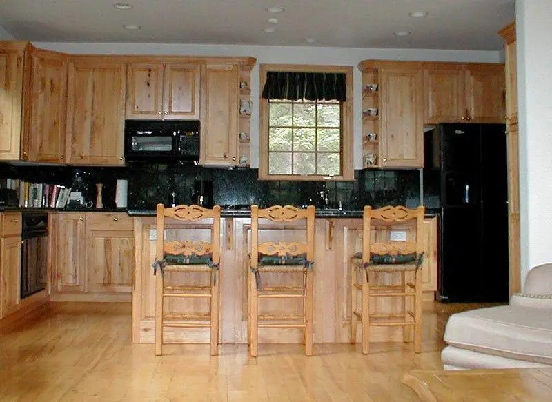421 West Beaver Dam Circle