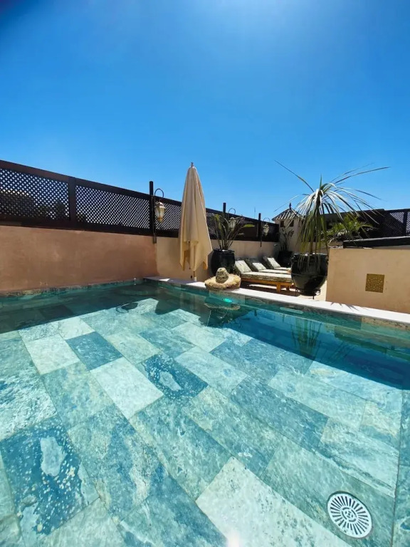 Riad Dar Al-Famila & Spa