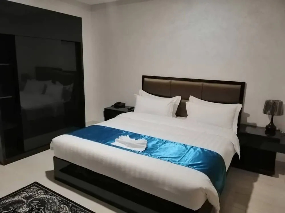 Valencia Hôtel & Appartements