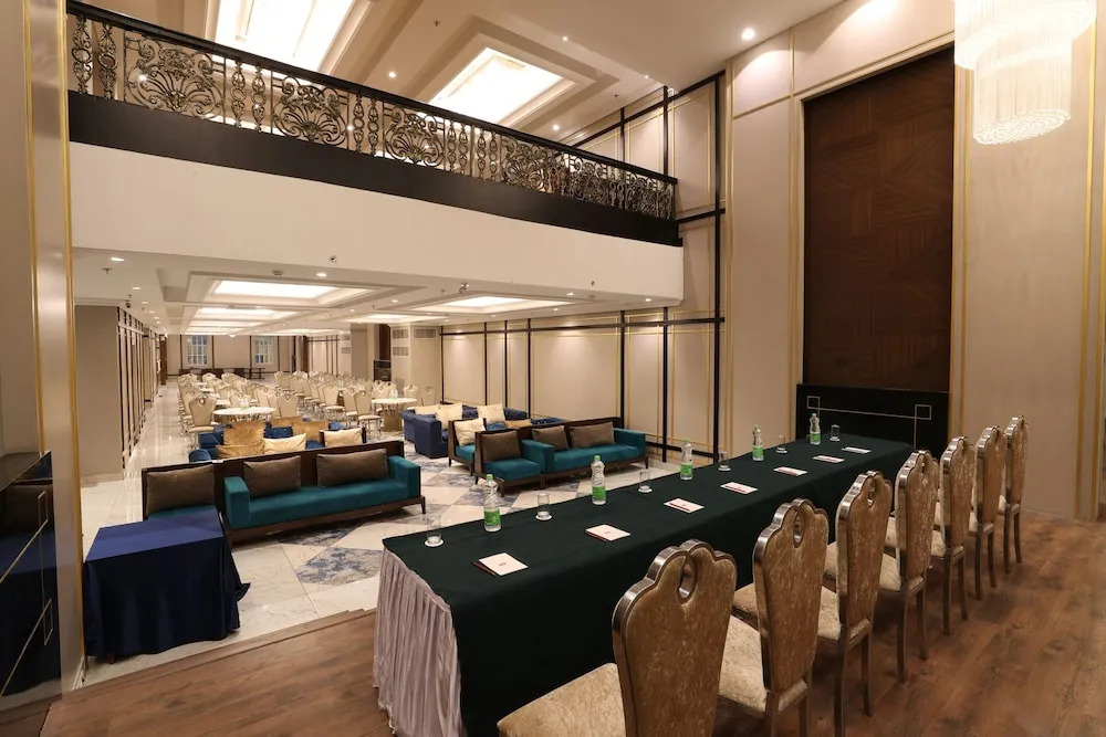 Tivoli Garden Resort
