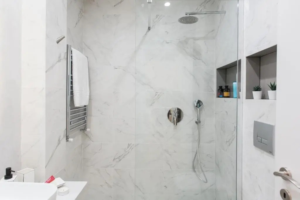 Disinffected Kifissia Central near Metro Apartment 1BR
