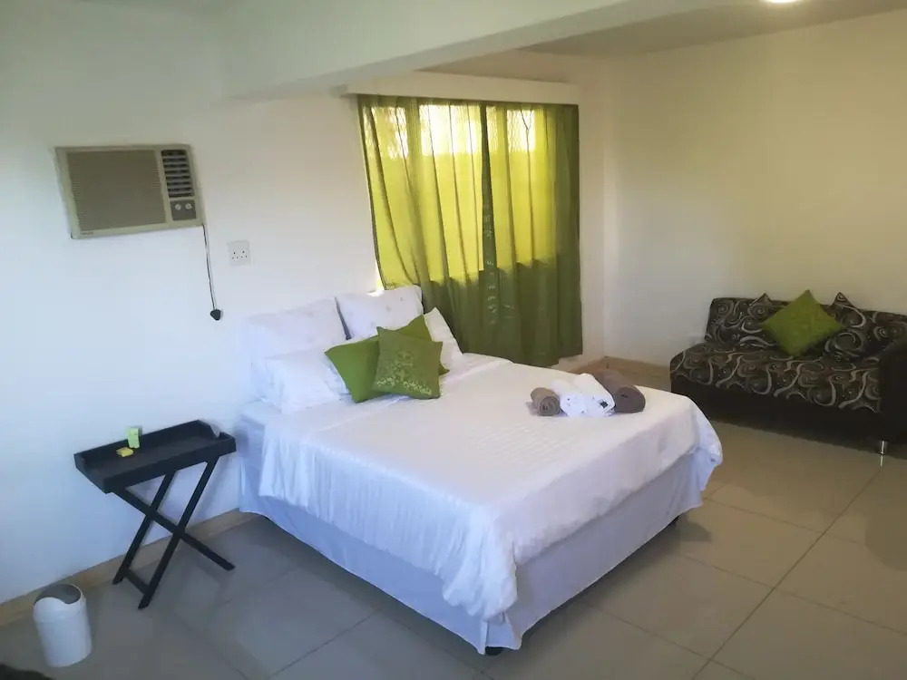 ocean palace self catering lodge