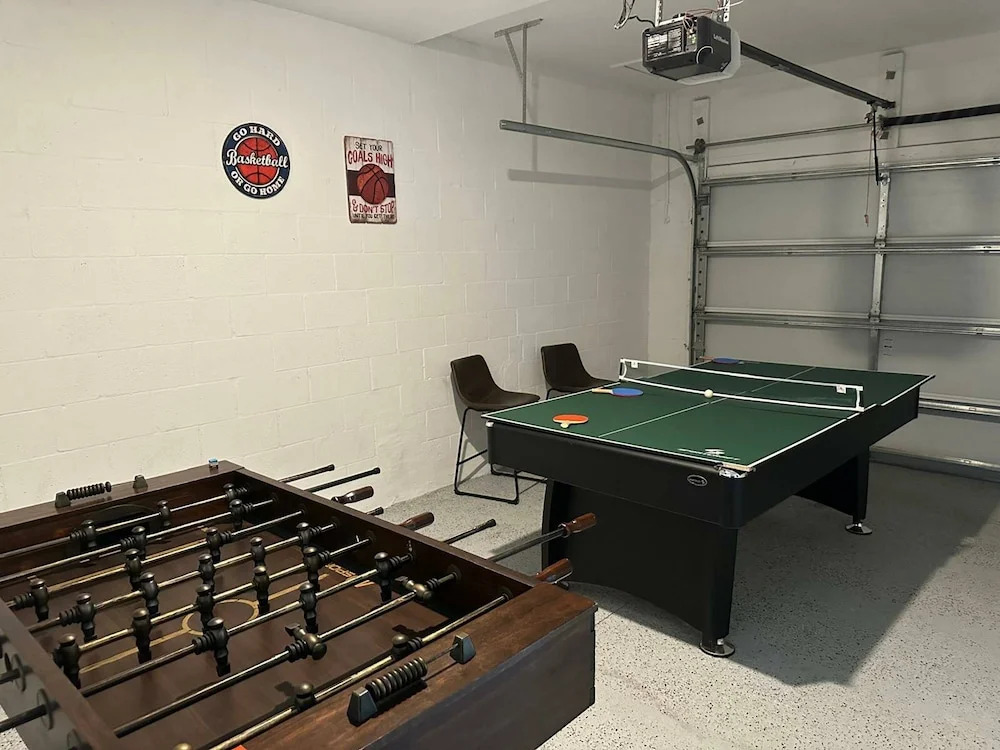 Fabulous 3 Bedroom With Game Room
