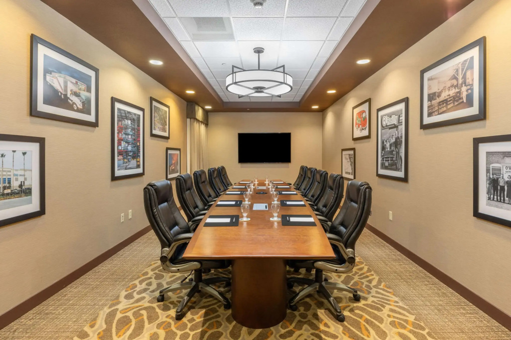 Cambria Hotel Plano - Frisco