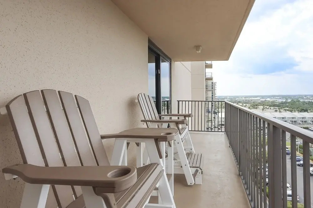 Phoenix East 2 2091 3 Bedroom Condo