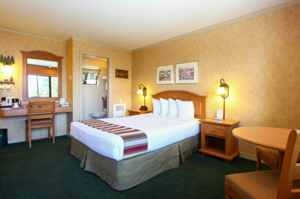 Pepper Tree Inn Tahoe City