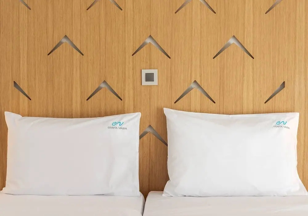 COSTA VASIA Seaside Suites and Apartments