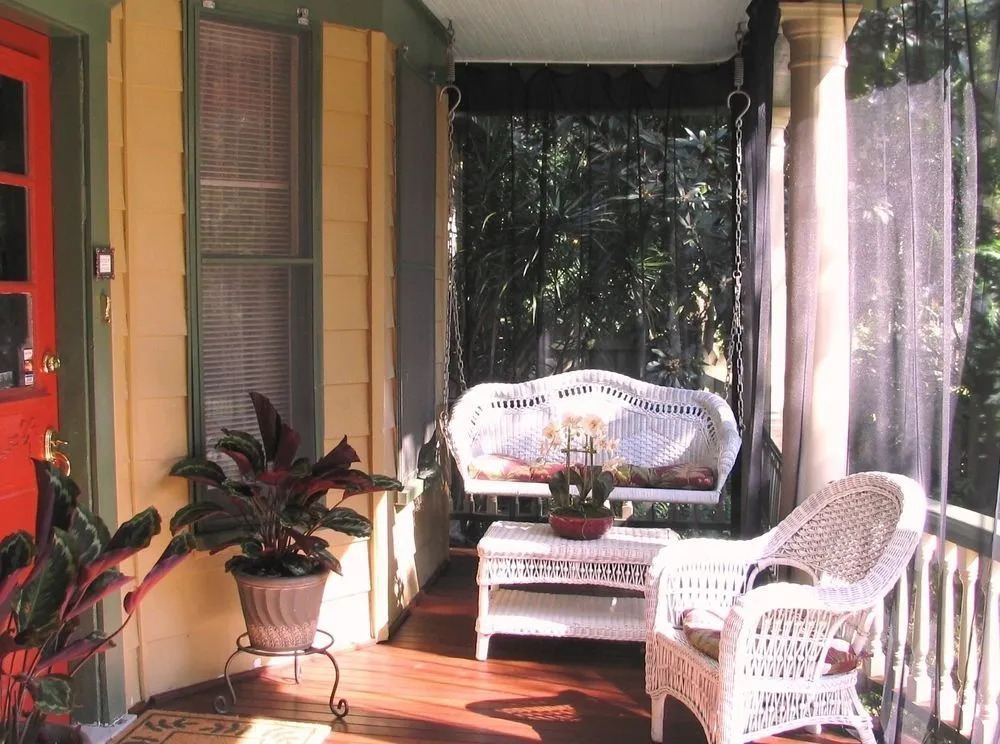 Larelle House Bed and Breakfast