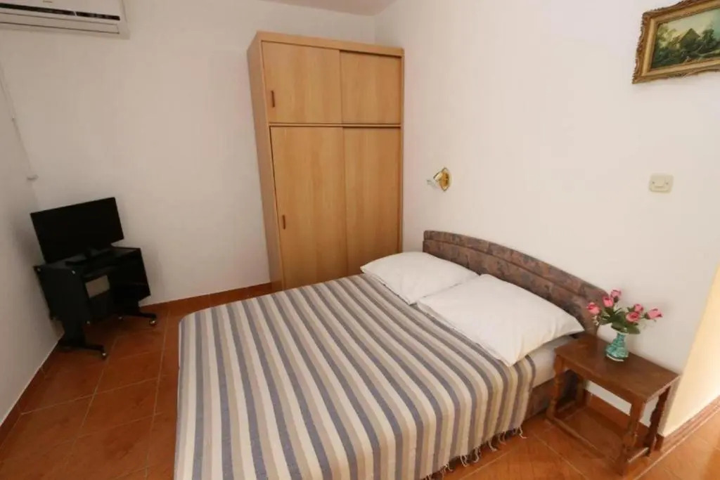 Apartments with a parking space Stara Novalja, Pag - 18860