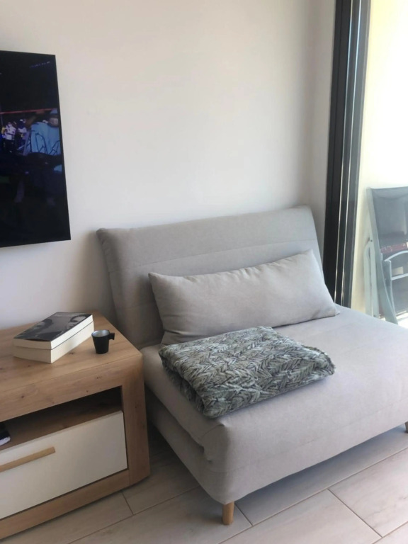 Apartamento com piscinas e ténis - 7 mins da praia