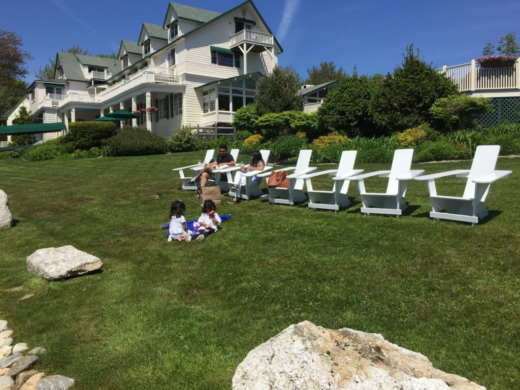 Spruce Point Inn Resort and Spa