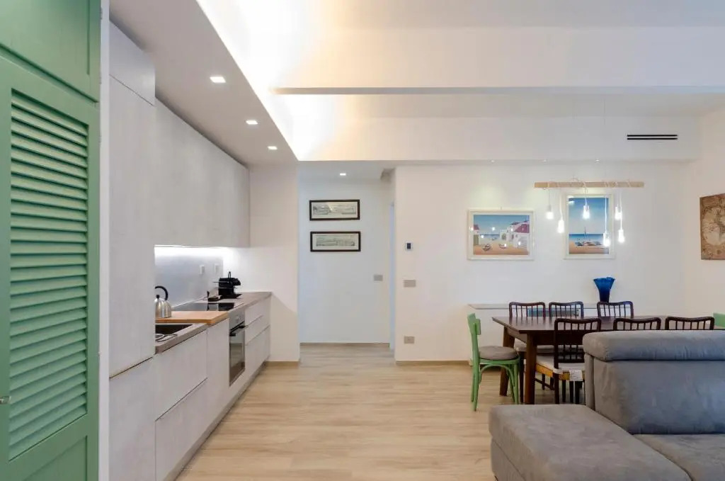 ALTIDO Apt for 6, with Terrace near Beach in Sestri Levante