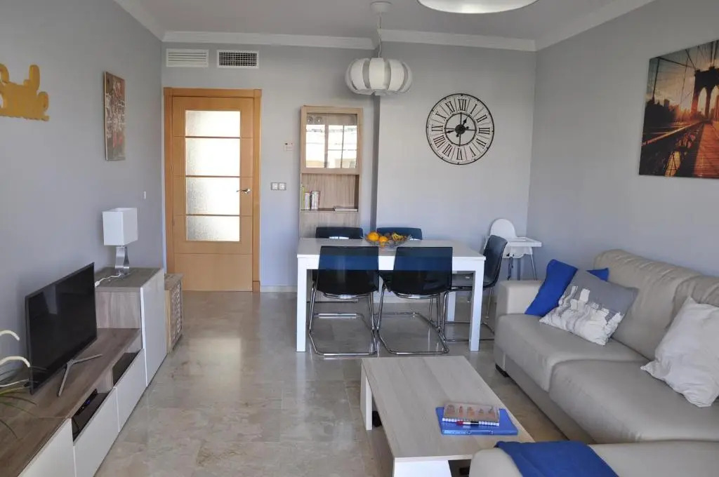 2201-Lovely 2 bedrooms with terrace and pool