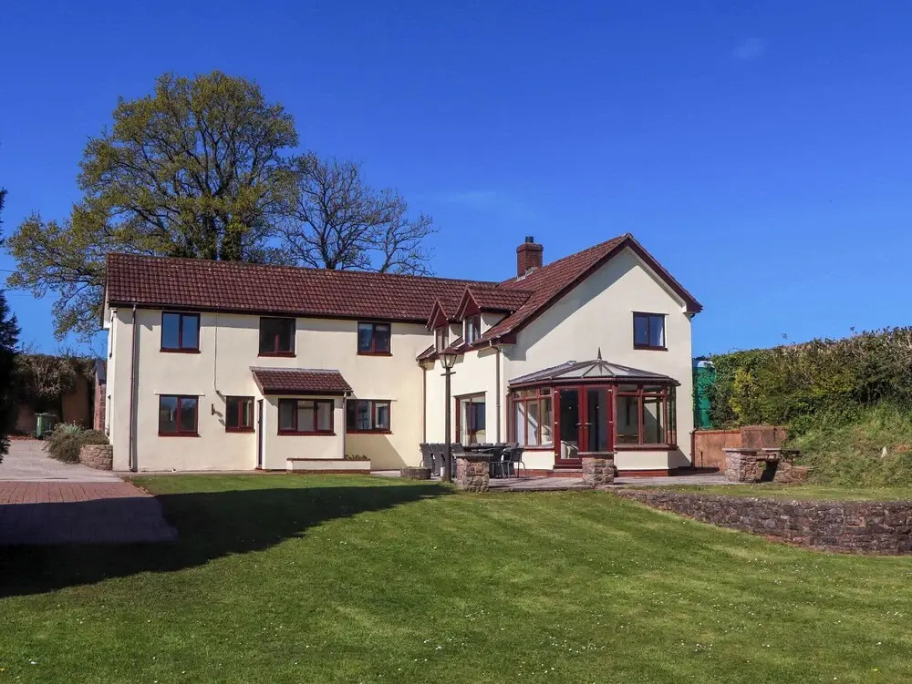 Valley House