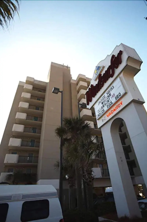 Windsurfer Hotel