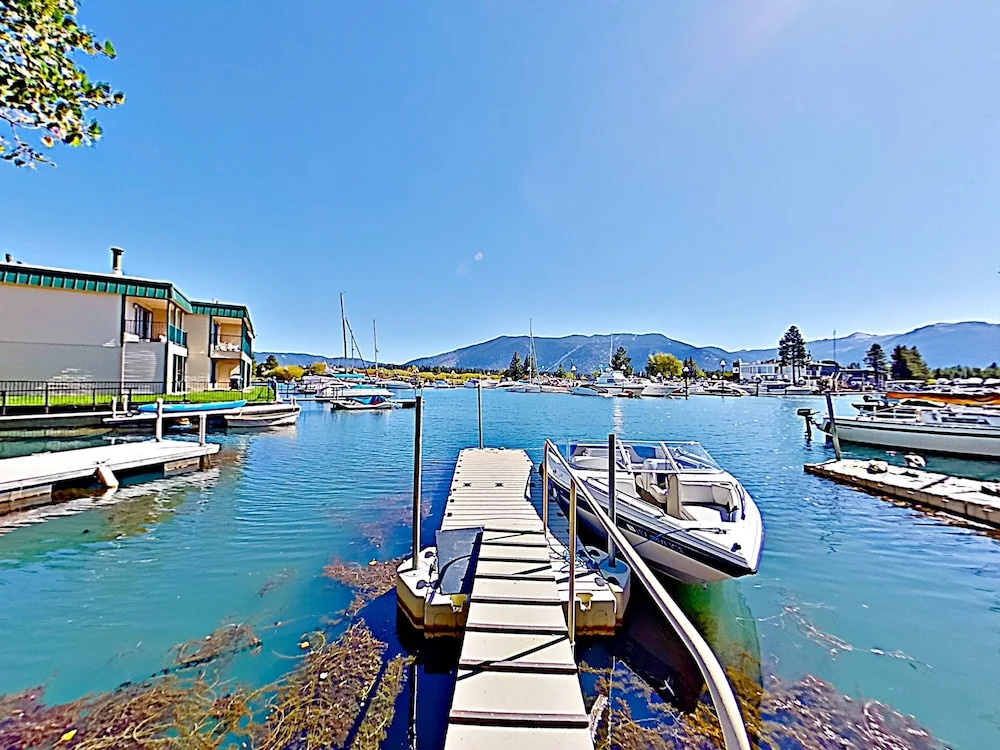 Tahoe Keys Mountain  W/ Dock 2 Bedroom Condo
