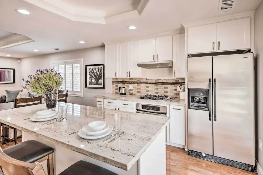Walkable Family Home Near Levi's Stadium!