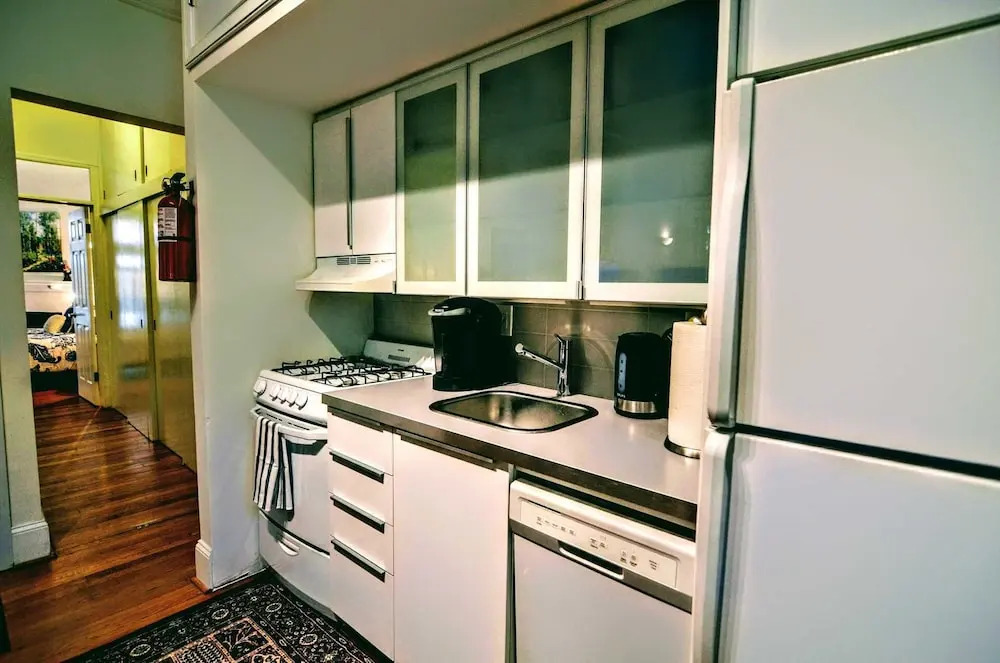 1331 Northwest Apartment #1065 - 1 Br Apts