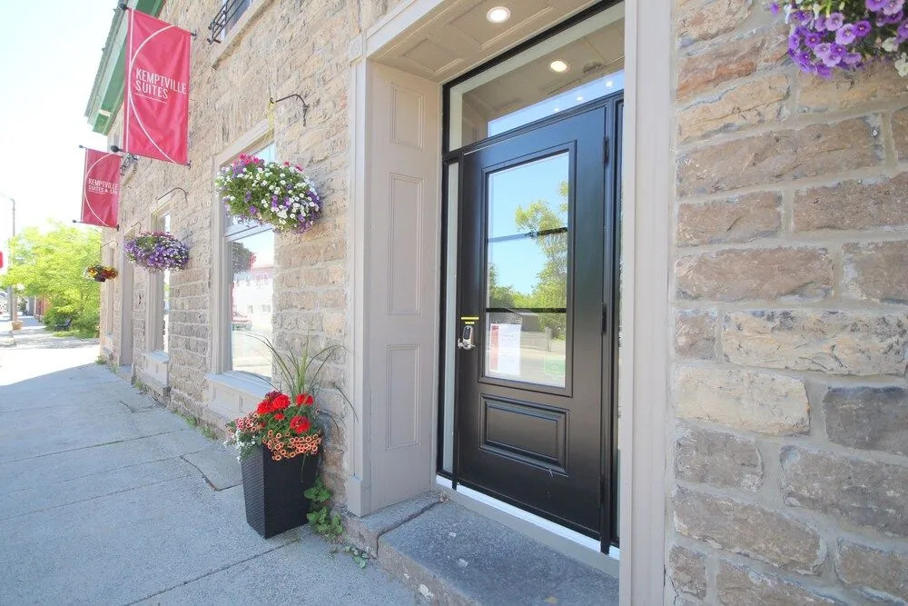 Kemptville Suites