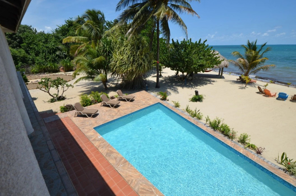 Mariposa Belize Beach Resort