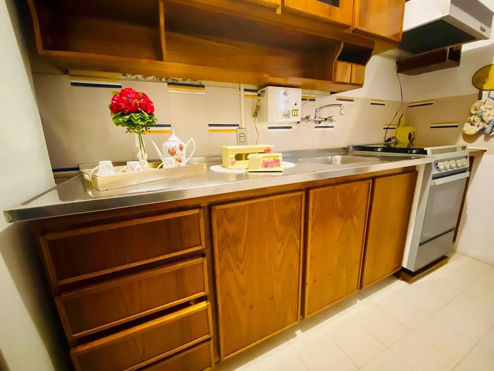 Apartamento a 3 quadras da Rua Coberta