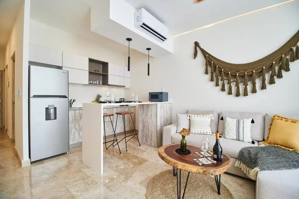 Modern and Boho 1BD/1 BR + Private Plunge Pool
