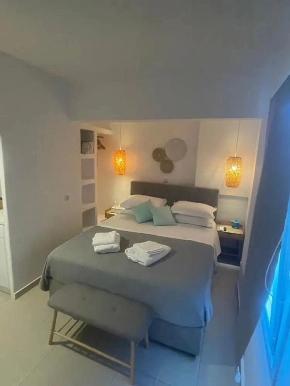 Chora Nest Kythnos