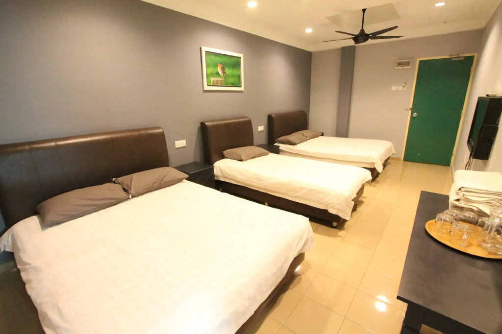 Hotel Station 18