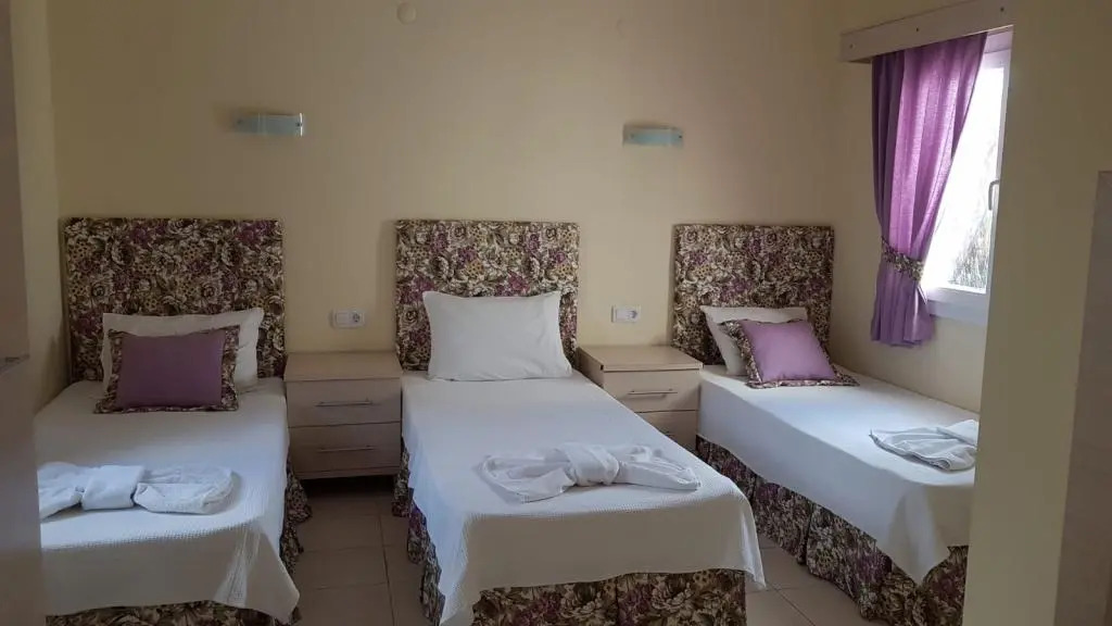 Canna Garden Hotel