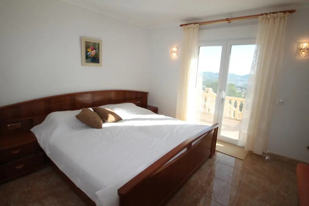 Mimo - sea view villa with private pool in Moraira-Teulada