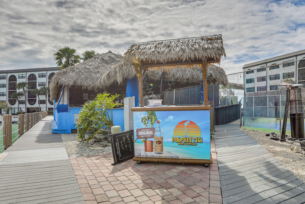 2 Mi to Tigertail Beach! Resort-style Gem w/ Pool