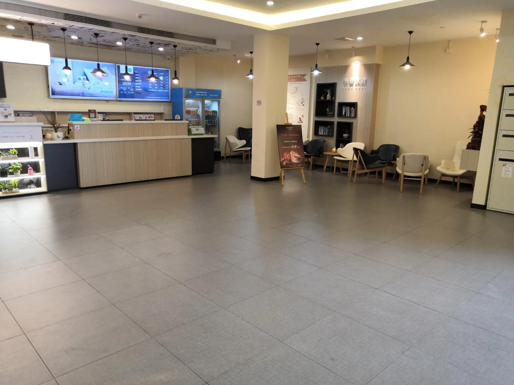 Hanting Hotel Shanwei Lufeng Renmin Bridge