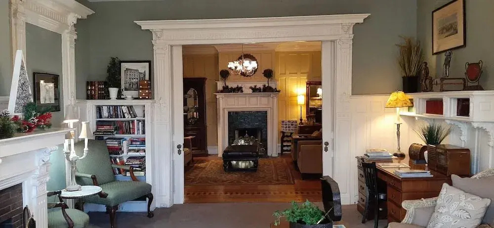 The DeBary Inn