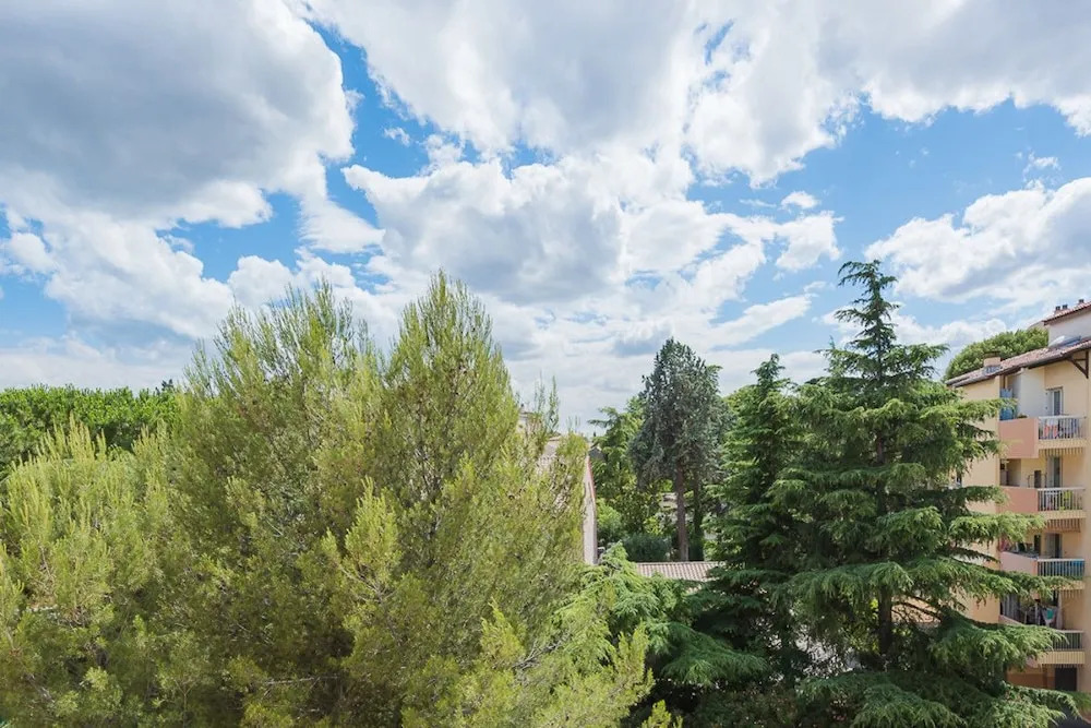 Charming studio close to the train station