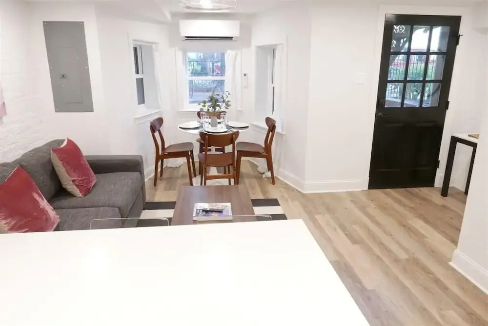 DCs Doorstep - Family Friendly 2 bed Cap Hill Apt
