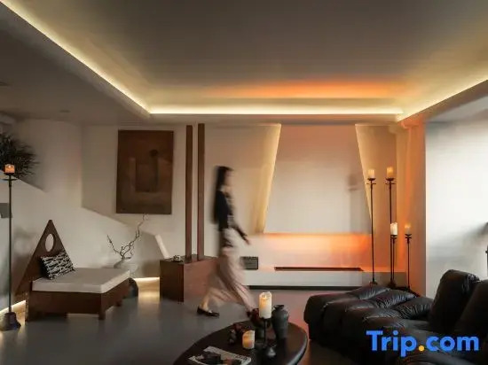 Yichi · High Altitude Private Soup Hotel (Guiyang Flower and Fruit Garden Shopping Center Store)
