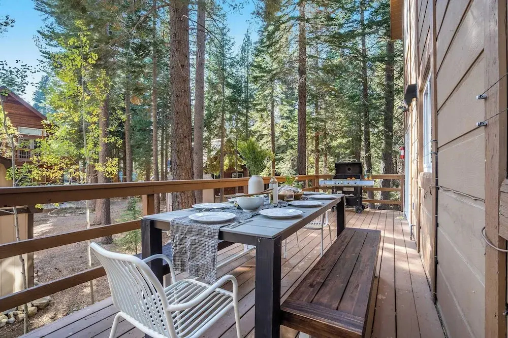 Homewood by Avantstay Amazing Family Cabin w Hot Tub Sauna