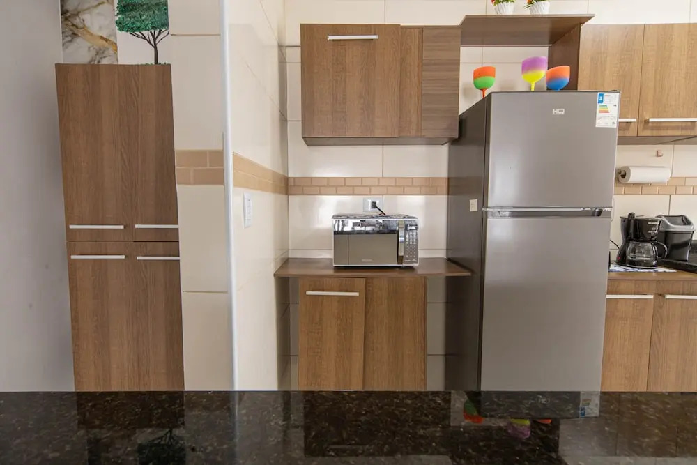 Apto com Garagem e Varanda a 450m da Praia
