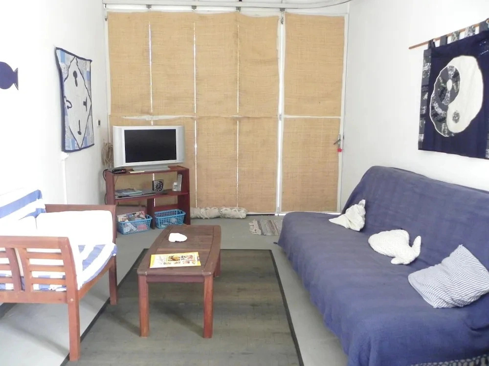 Studio In Piton Saint Leu With Wifi 10 Km From The Beach