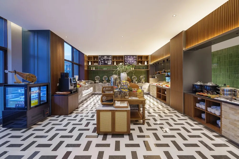 UrCove by Hyatt Xi'an High-Tech MixC, near Bell Tower & Ancient Pottery Troops