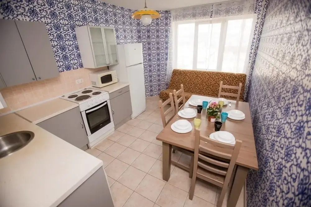 Kuznetsovskaya 11