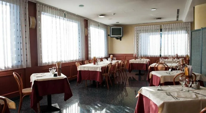 Hotel Serenella