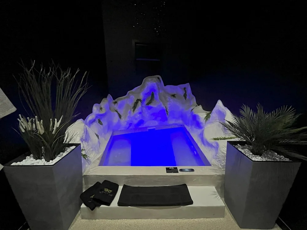 OMIRA - Nuits dexception & Spa