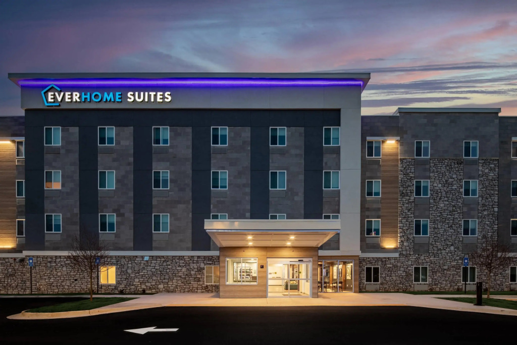 Everhome Suites Orlando International Drive
