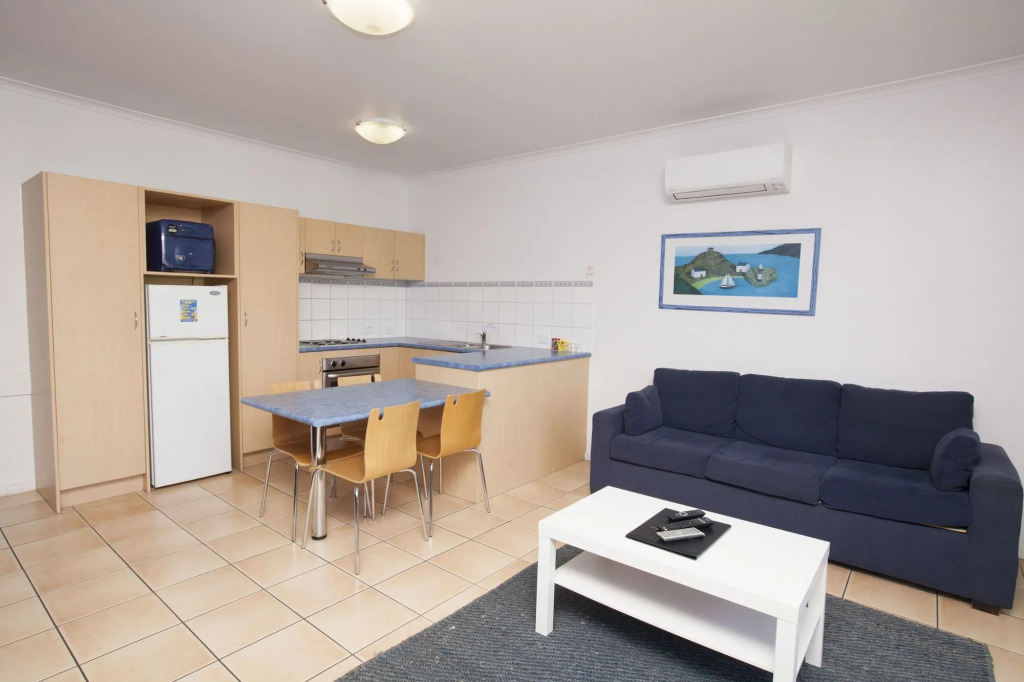 Seaview Motel & Apartments